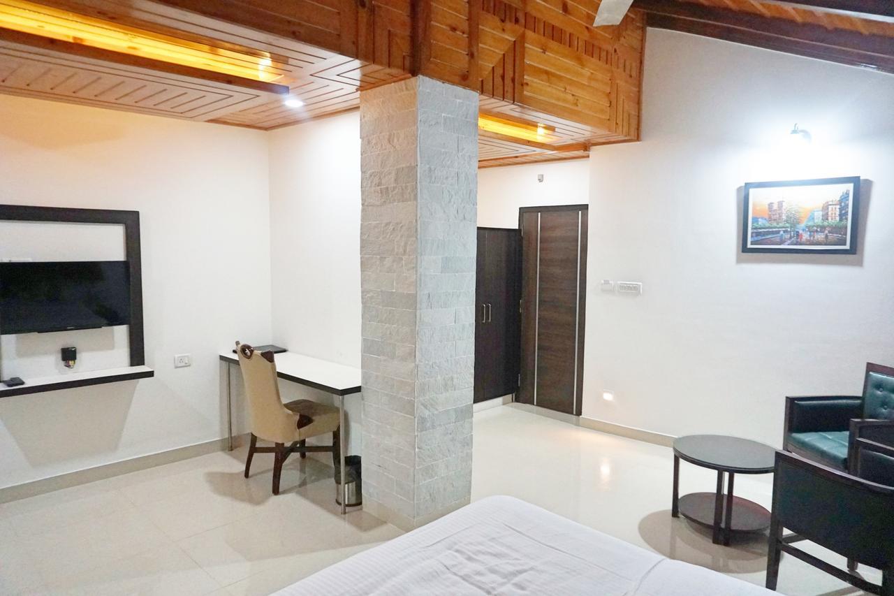Ess & Bee Resorts Dharamshala Eksteriør bilde