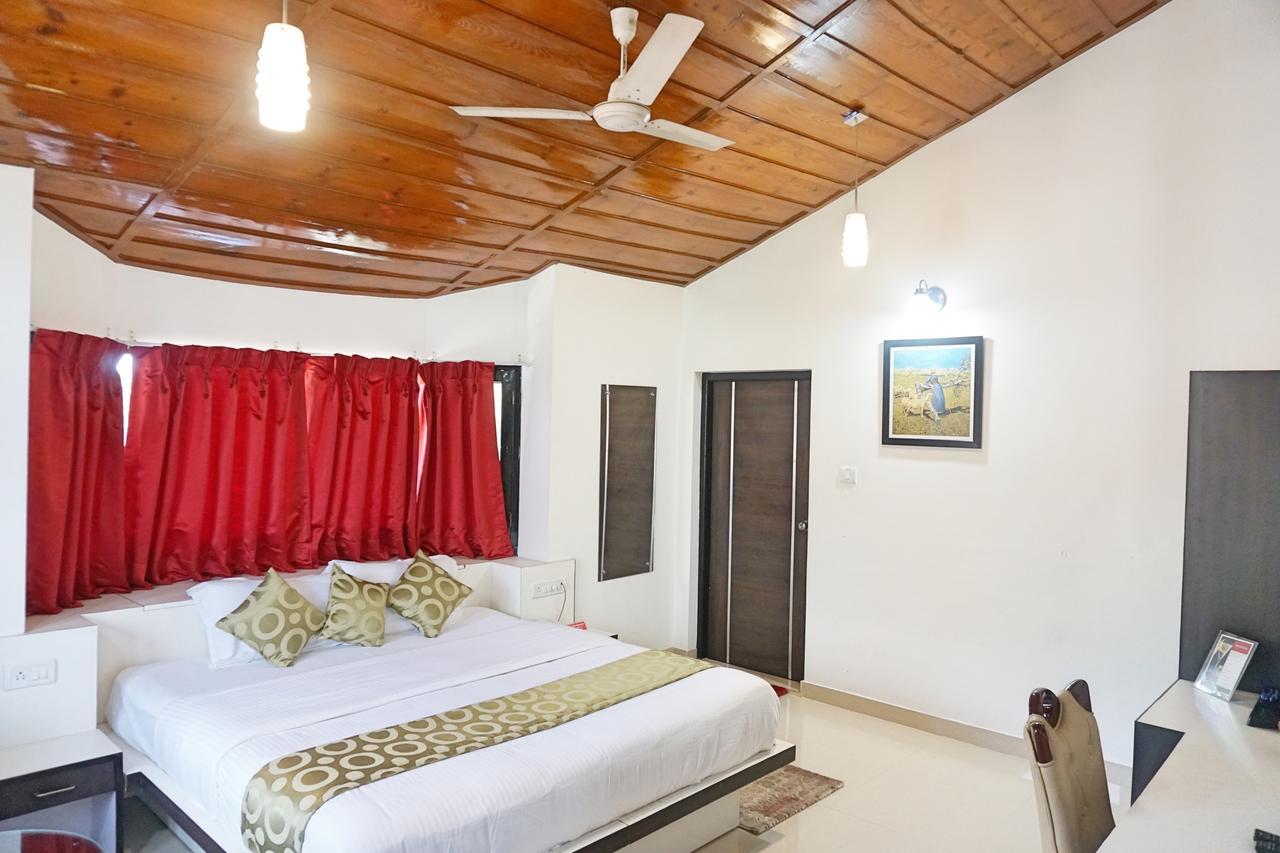 Ess & Bee Resorts Dharamshala Eksteriør bilde